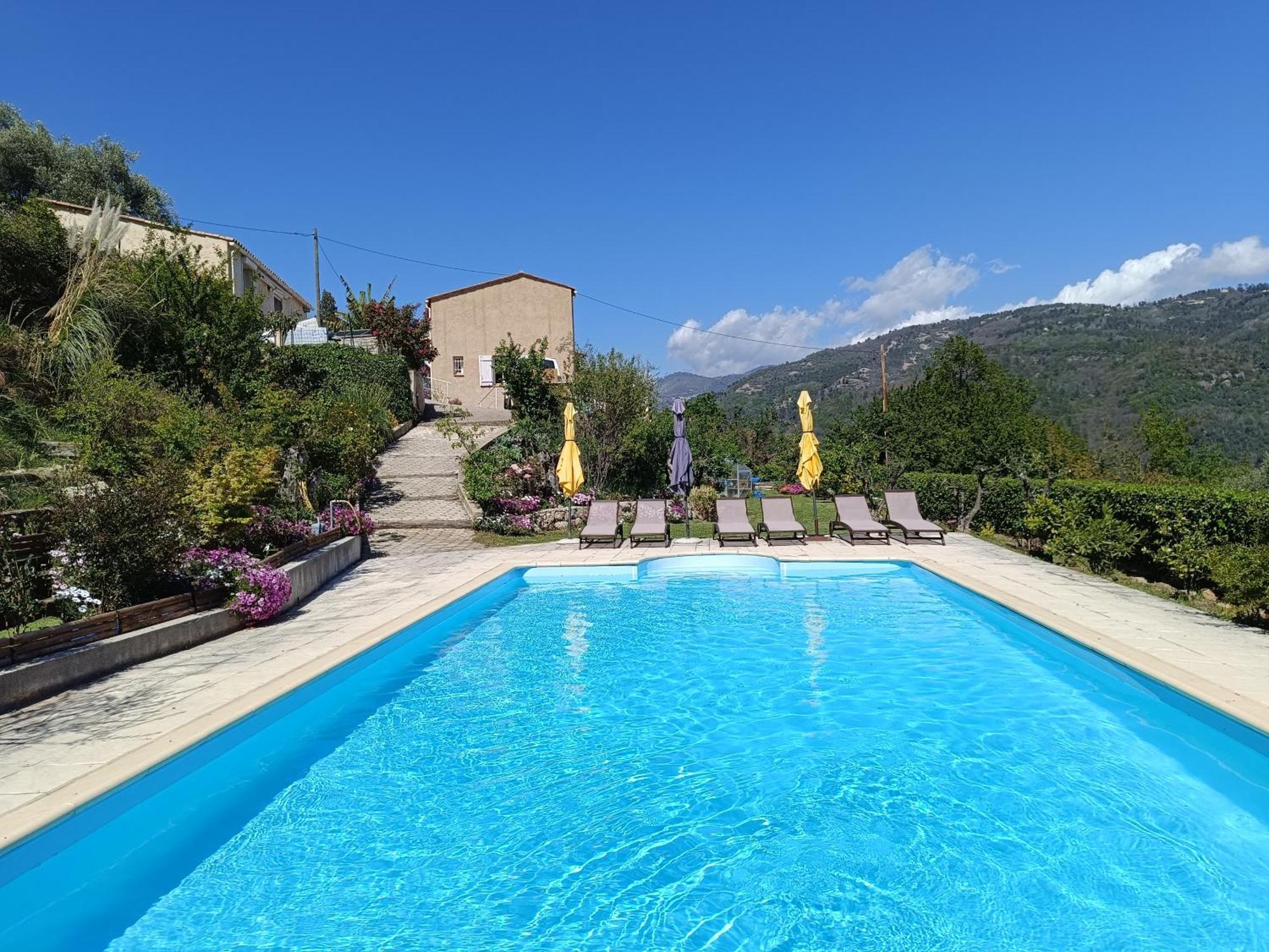 Studio le romantique à 20 kms de Nice Bendejun Exterior foto