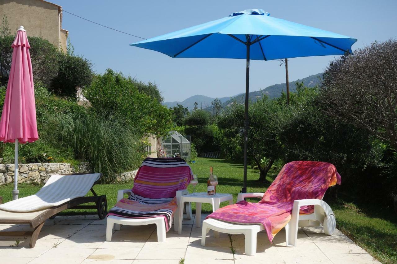 Studio le romantique à 20 kms de Nice Bendejun Exterior foto